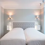 Apartment Park Royal 82 *