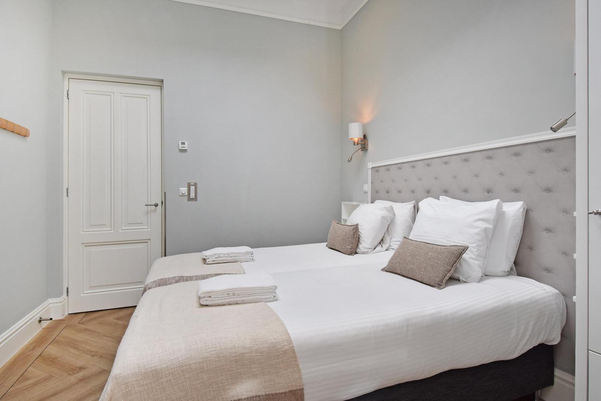 Appartement Park Royal 82 *