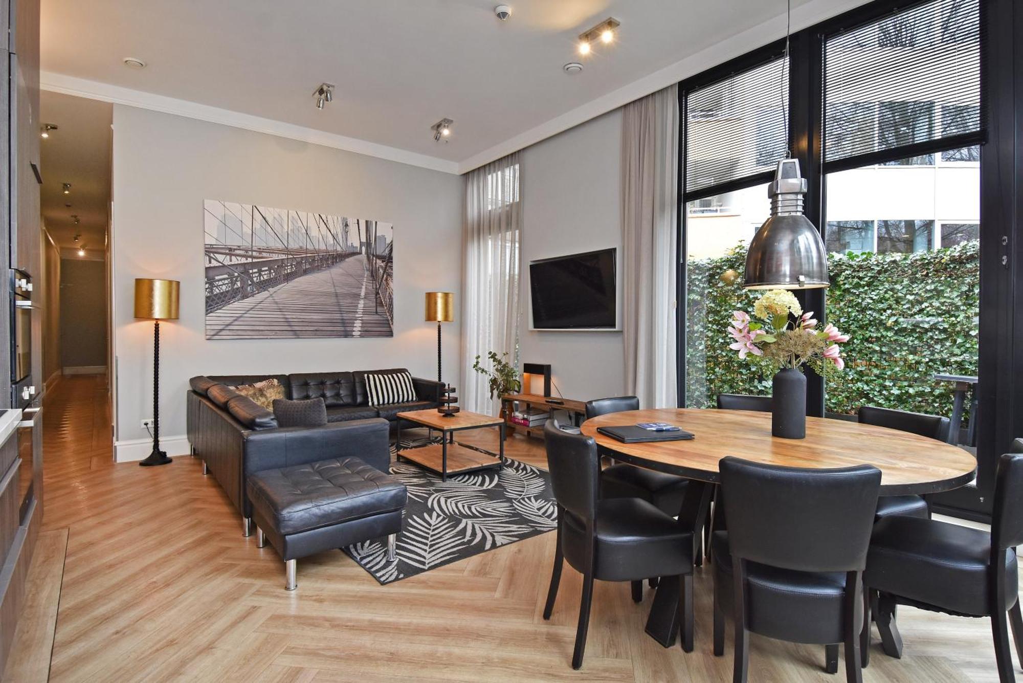 Park Royal 82 Den Haag